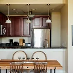 Picturesque 1Br In Irish Channel By Sonder